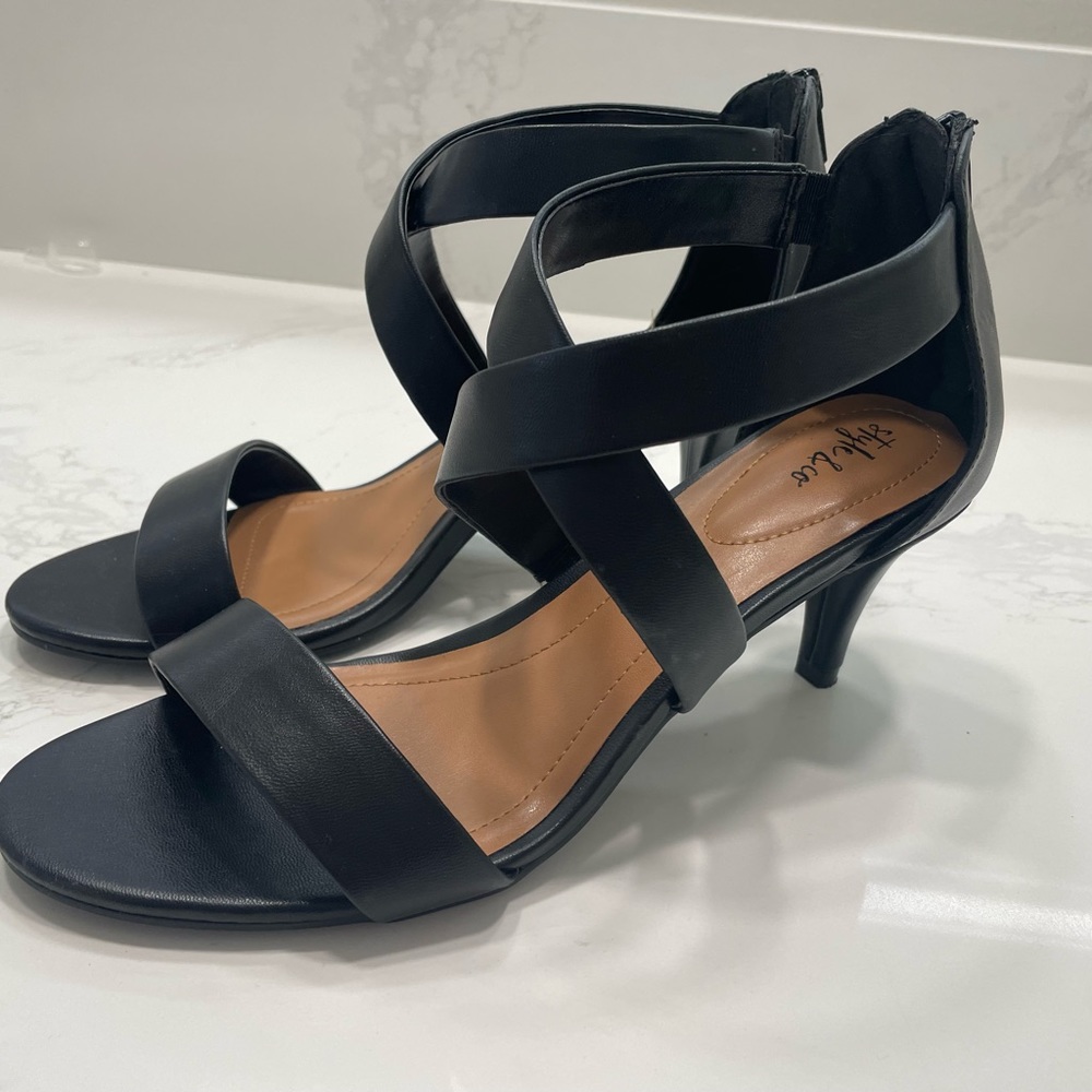 Style & Co Black Leather Sandals, 9.5